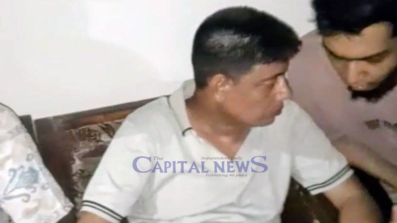 Businessman caught with another's wife at Sirijdia Baor in Magura
