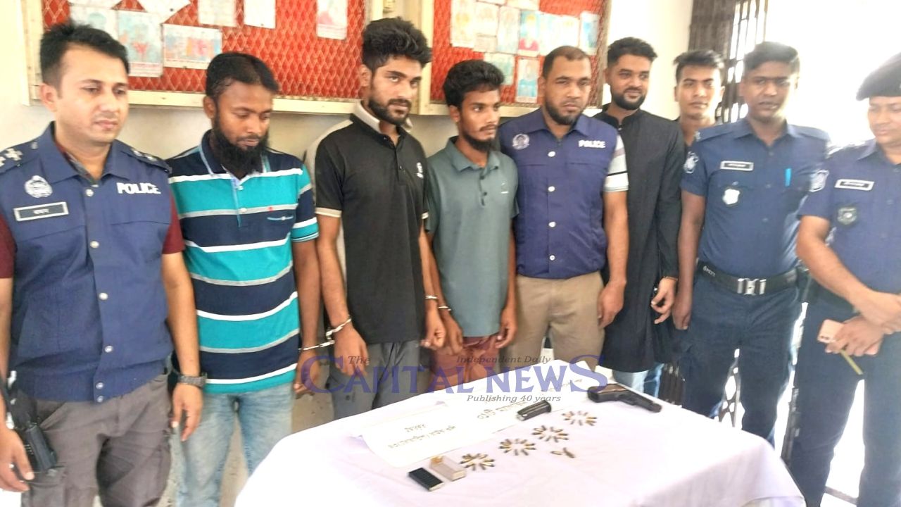 Three held with foreign-made pistol in Pirojpur
