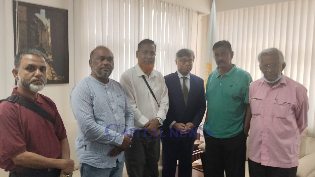 Bangladeshi journalists meet SAARC Secretary General in Kathmandu