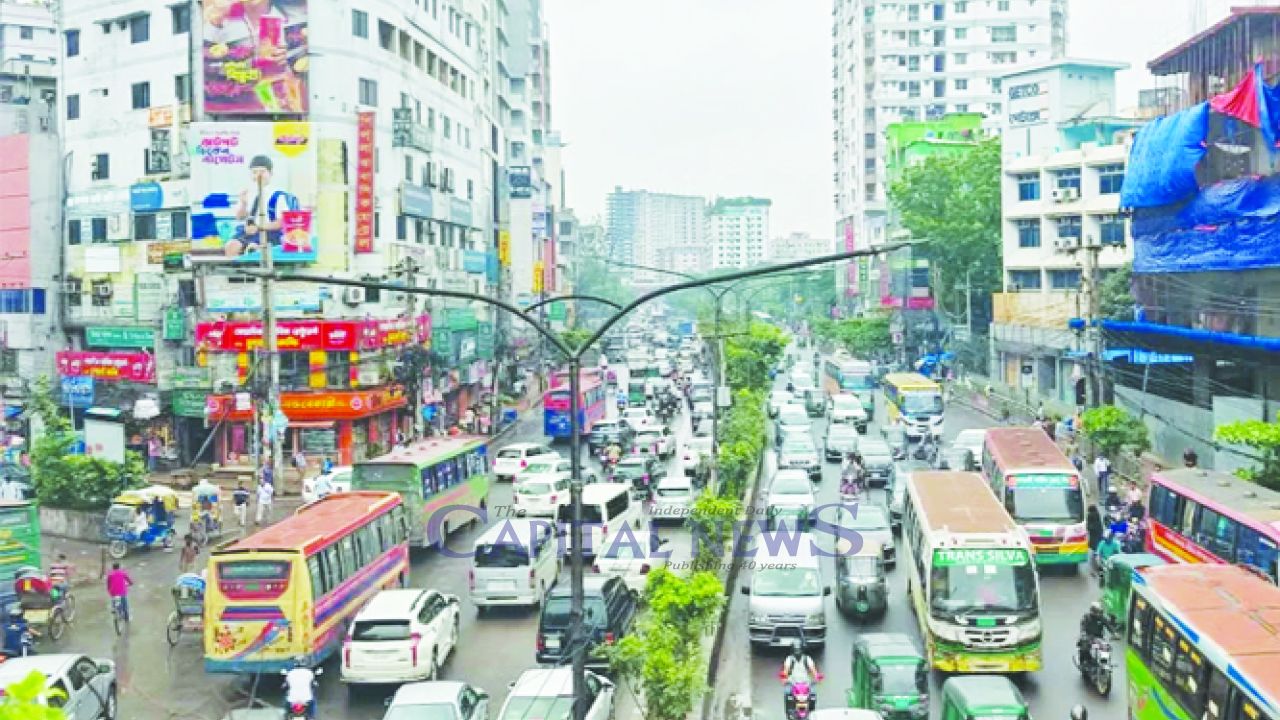 Govt unveils Four-pronged plan to restore order on Dhaka Roads